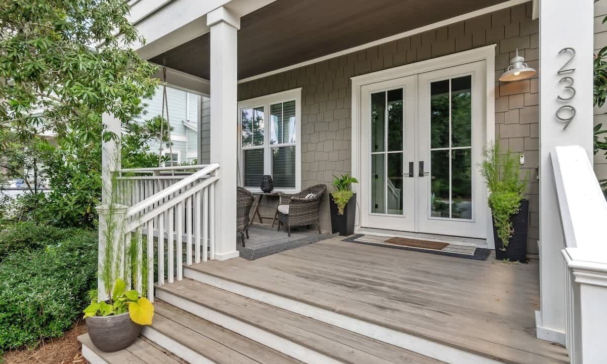 Photo of Outdoor in Lakeside at Blue Mountain Beach