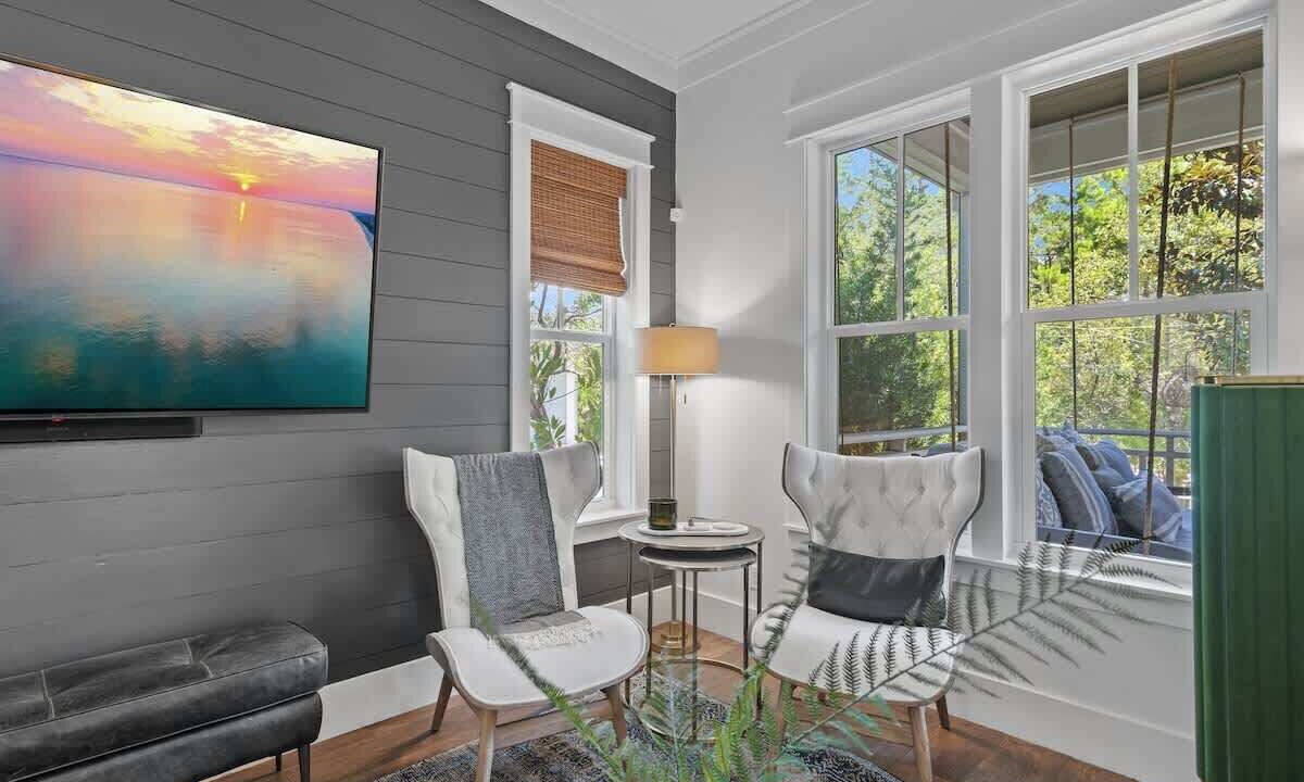 Photo of Livingroom in Lakeside at Blue Mountain Beach