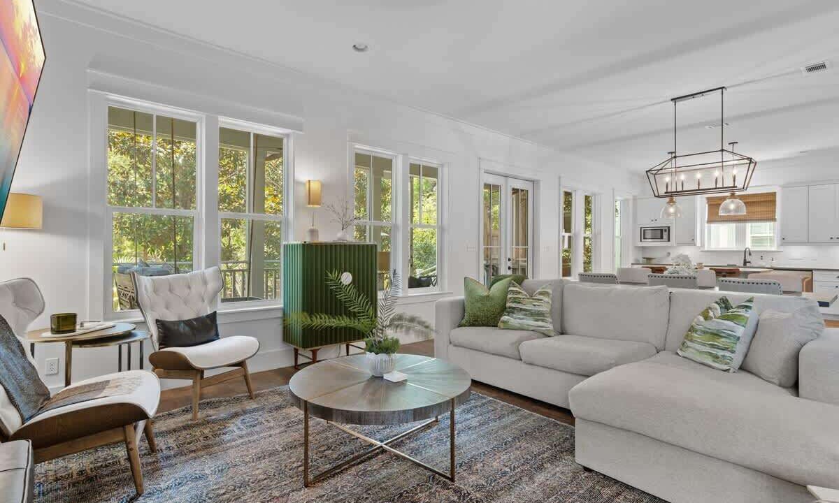 Photo of Livingroom in Lakeside at Blue Mountain Beach