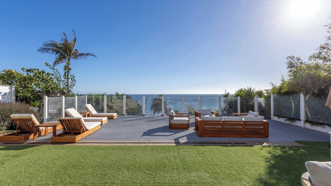 Photo of Patio Balcony in Malibu