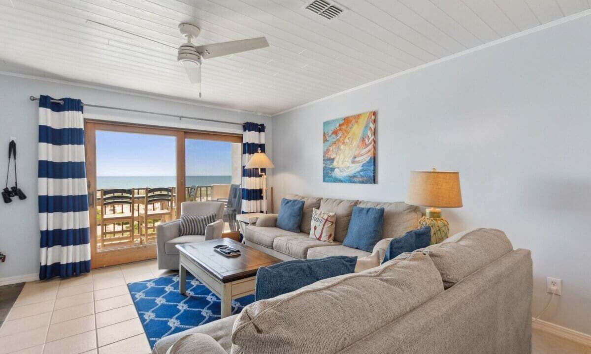 Photo of Livingroom in Amelia City