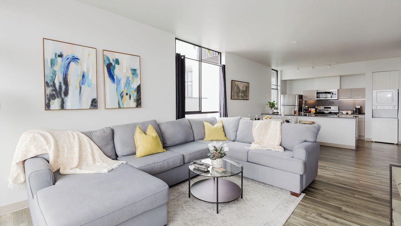 Photo of Livingroom in Little Italy