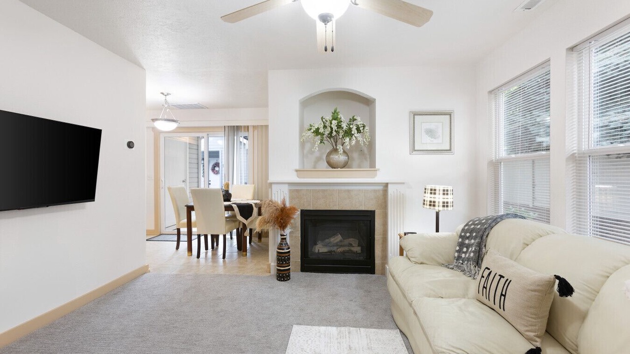 Photo of Livingroom in Southwest Ada County Alliance