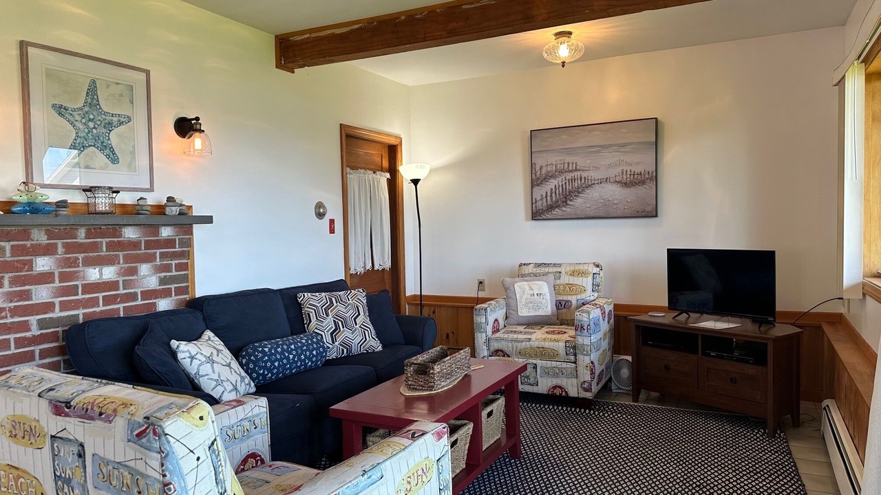 Photo of Bedroom in Mid-Coast and Islands