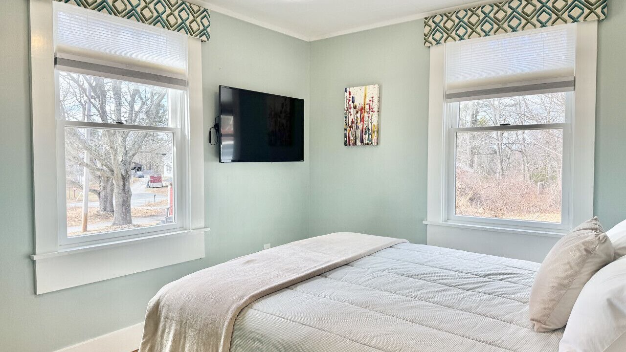 Photo of Bedroom in Hulls Cove