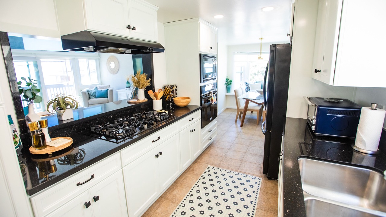 Photo of Kitchen in Sand Section