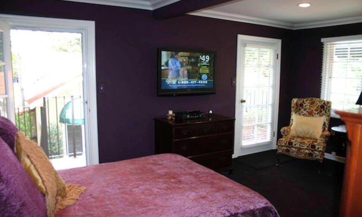 Photo of Bedroom in Sherman Oaks