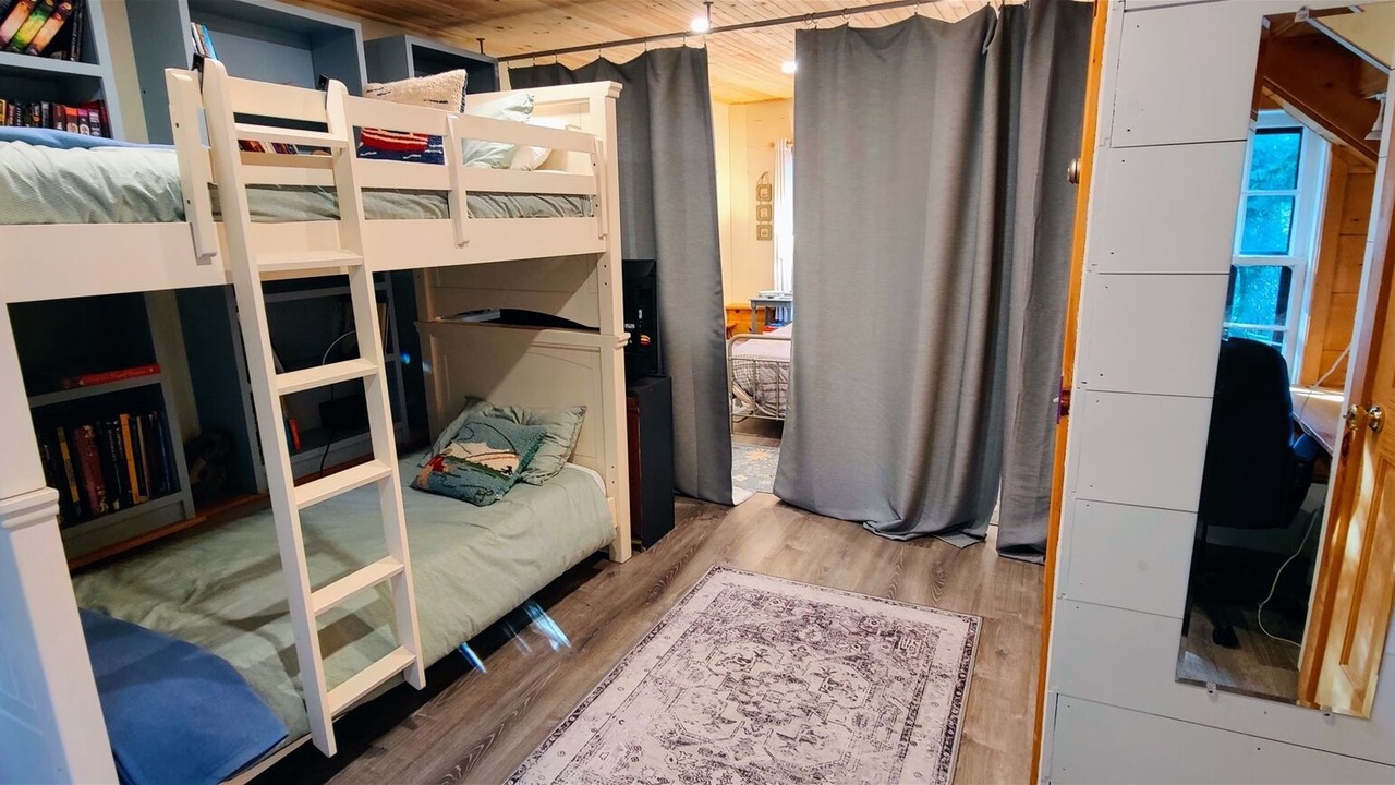 Photo of Bedroom in Lincolnville