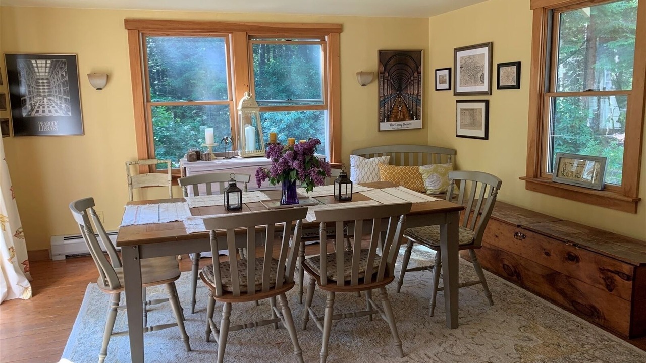 Photo of Livingroom in Lincolnville