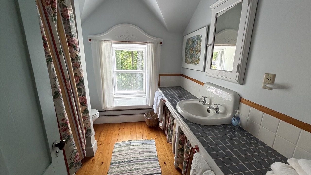 Photo of Bathroom in Bayside