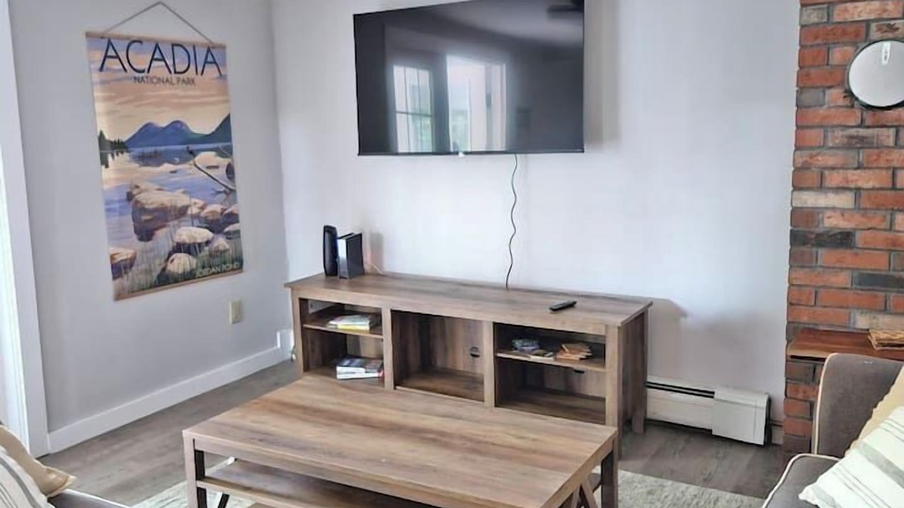 Photo of Livingroom in Southwest Harbor