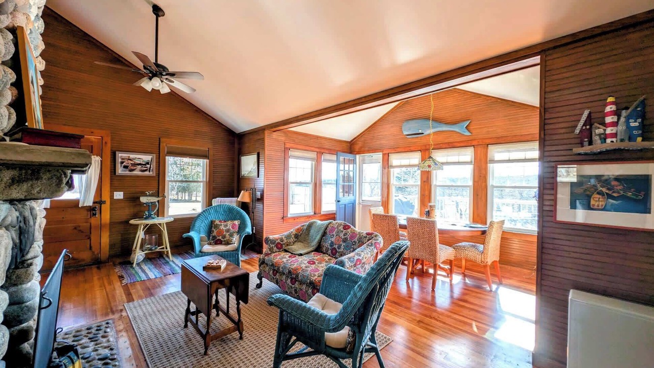 Photo of Livingroom in Prospect Harbor