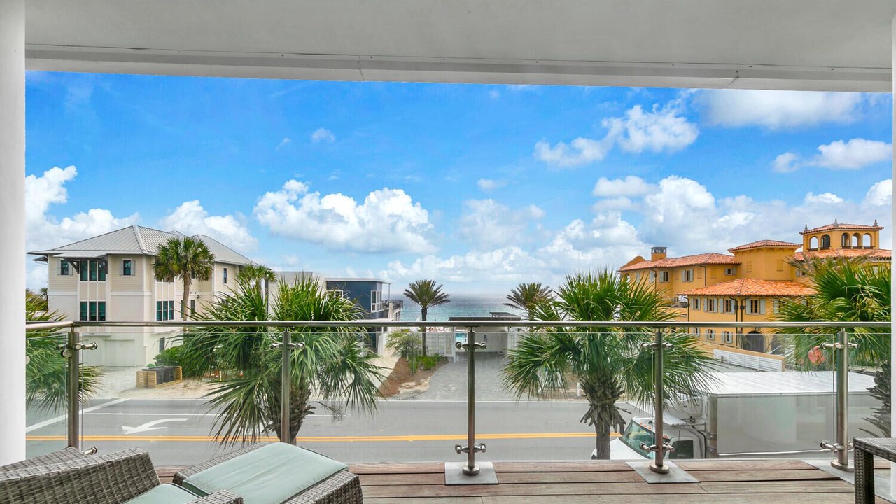 Photo of Patio Balcony in Seagrove Beach