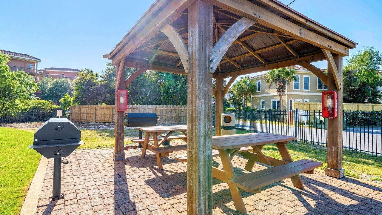 Photo of Outdoor in Emerald Waters Village