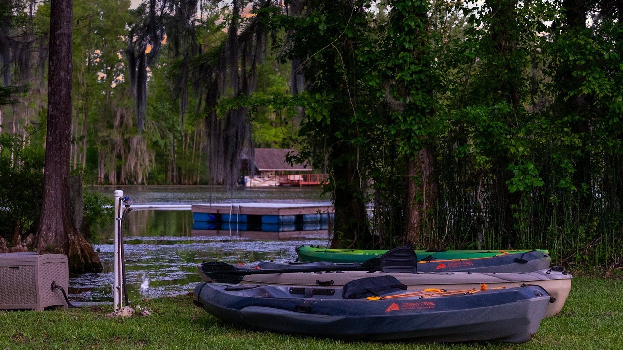 Photo of Others in Marianna