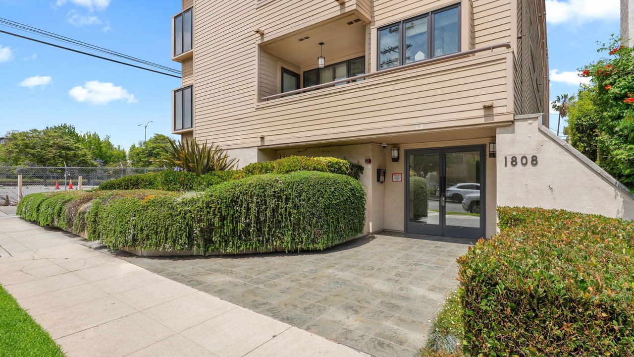 Photo of Outdoor in West Los Angeles