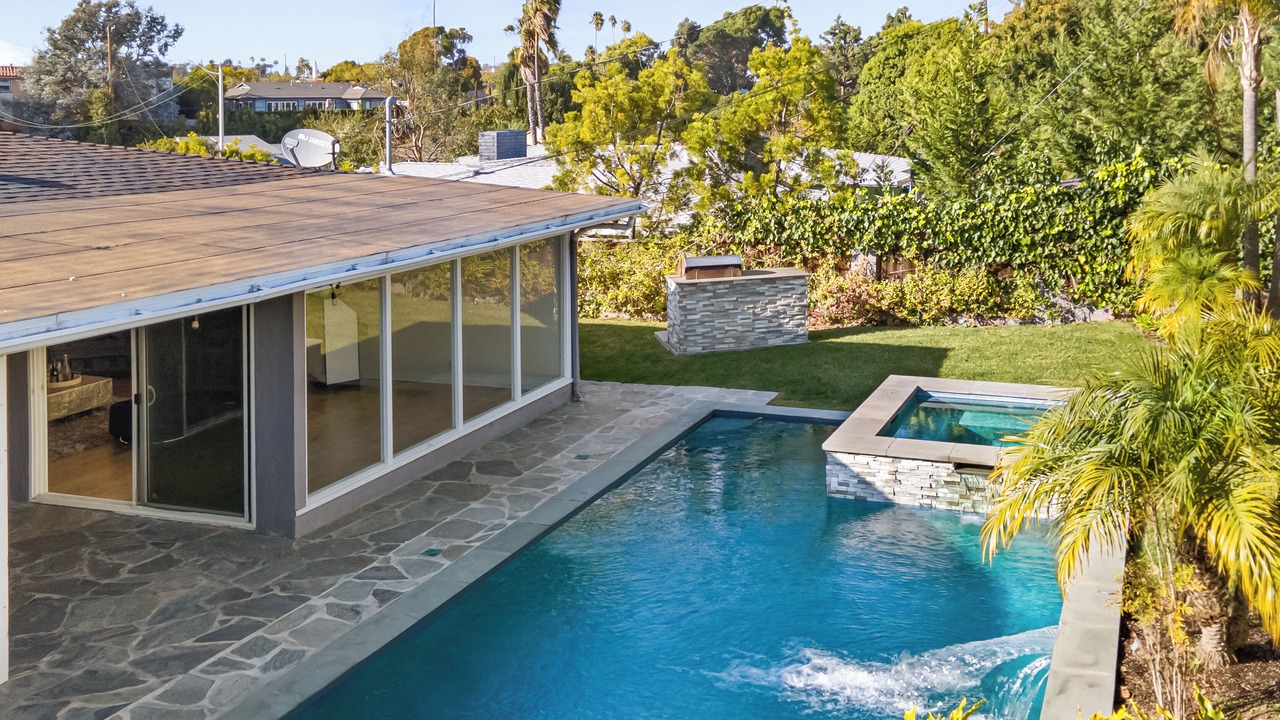 Photo of Outdoor in Ladera Heights