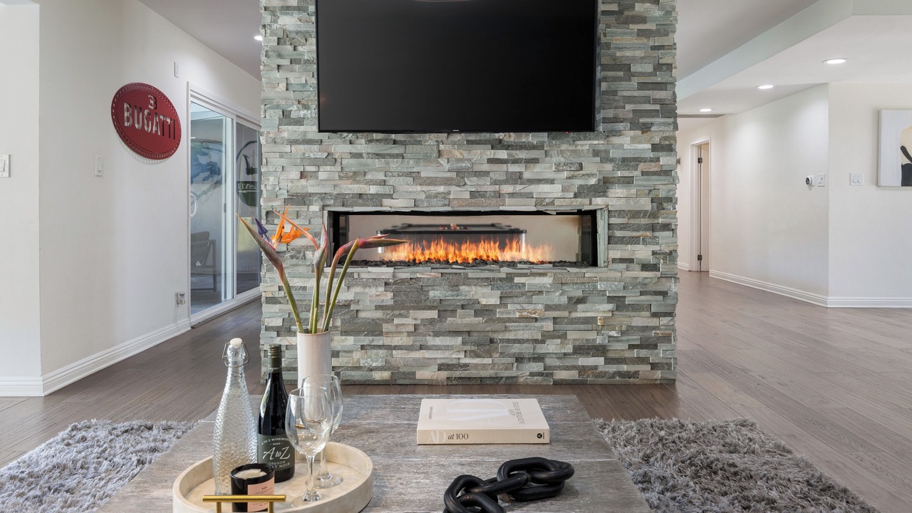 Photo of Livingroom in Ladera Heights
