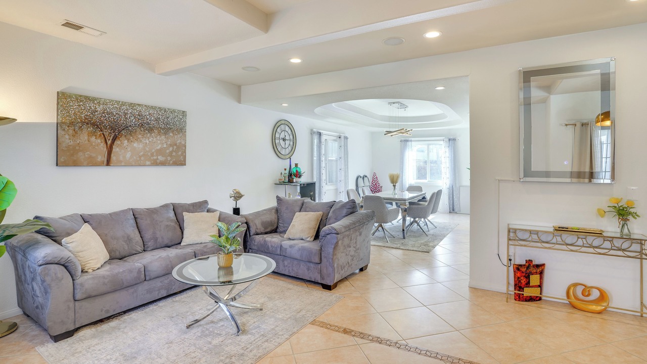 Photo of Bedroom in Santa Ana