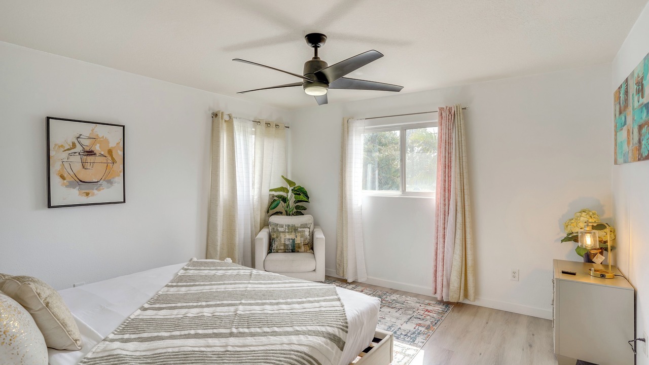 Photo of Bedroom in Santa Ana
