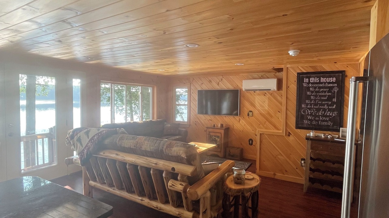 Photo of Livingroom in Canaan
