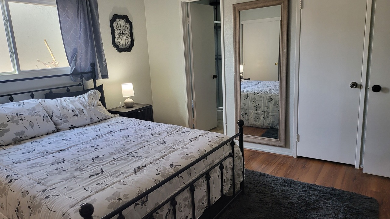 Photo of Bedroom in Circle Area