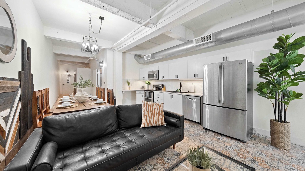 Photo of Bedroom in Gaslamp Quarter