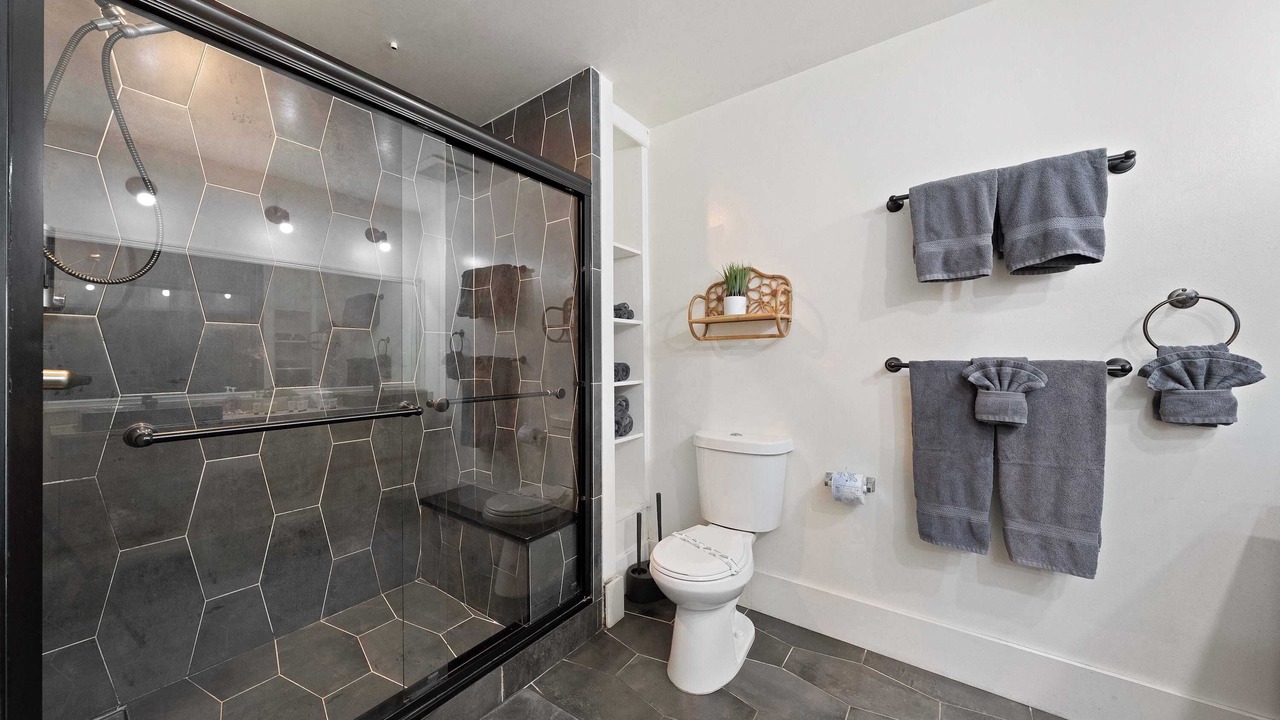 Photo of Bathroom in Gaslamp Quarter