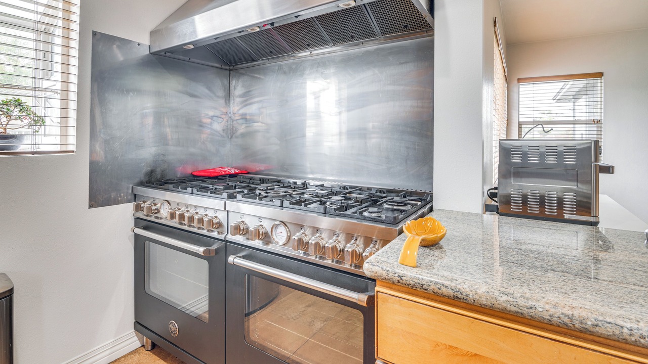 Photo of Kitchen in Baldwin Hills