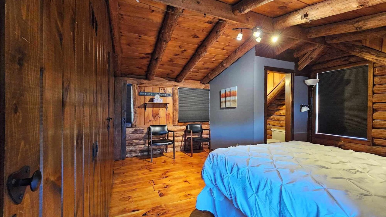 Photo of Bedroom in Cornville