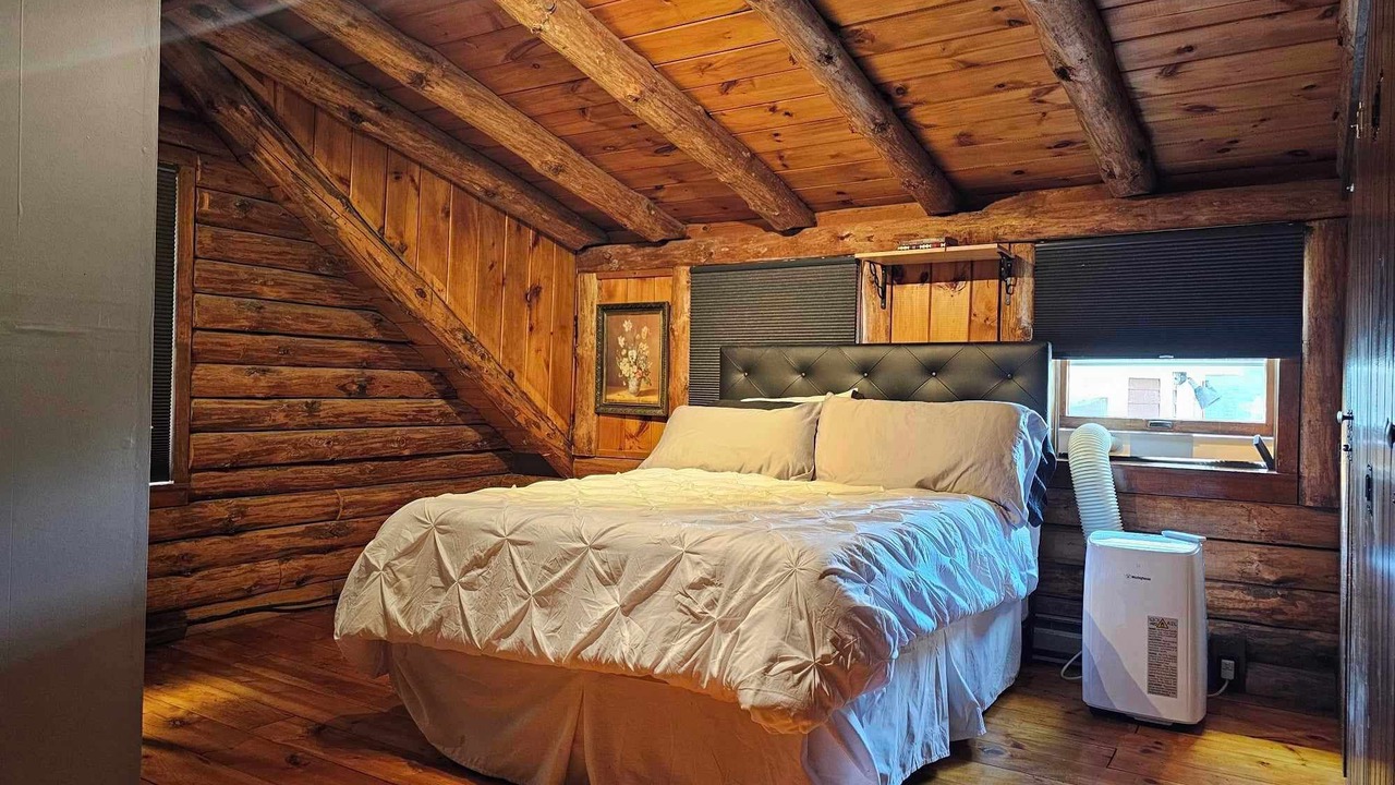 Photo of Bedroom in Cornville