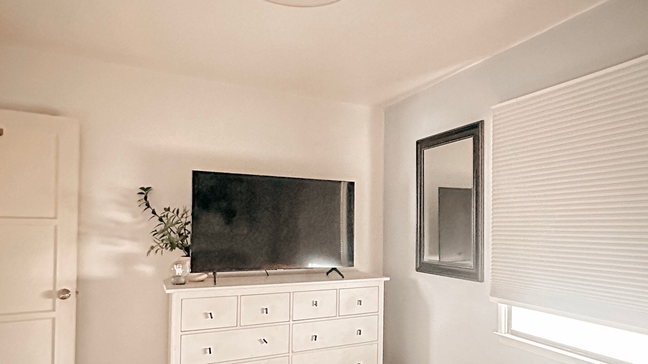 Photo of Bedroom in Harbor