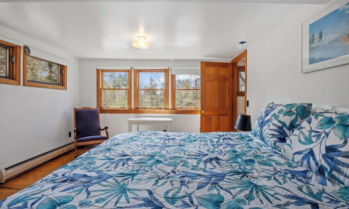 Photo of Bedroom in Surry