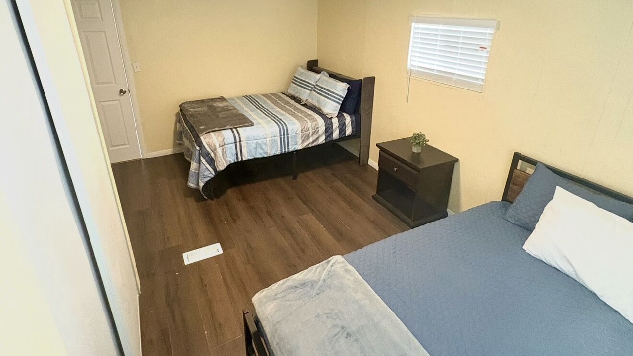Photo of Bedroom in Sunrise Manor