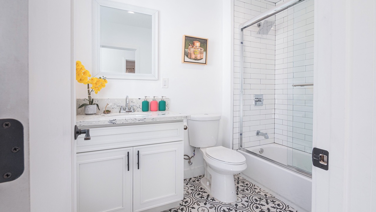 Photo of Bathroom in View Park-Windsor Hills