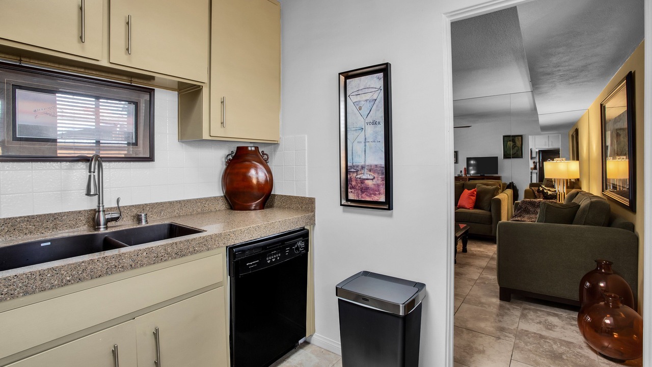 Photo of Kitchen in Historic Tennis Club