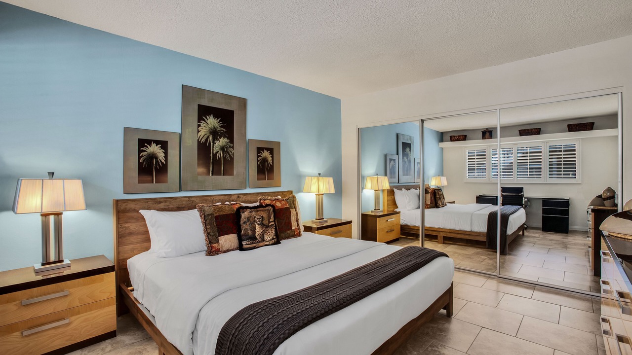 Photo of Bedroom in Historic Tennis Club