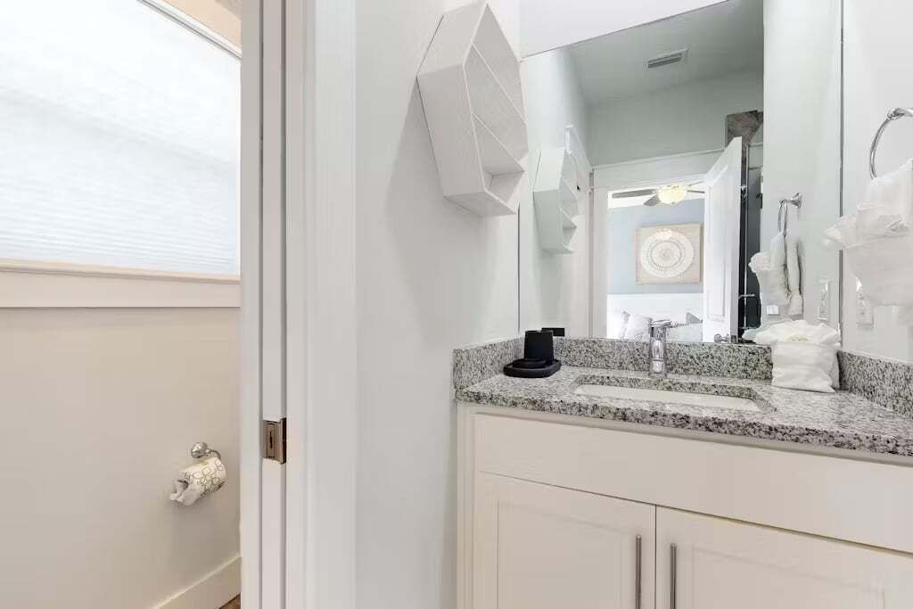 Photo of Bathroom in Dune Allen Beach