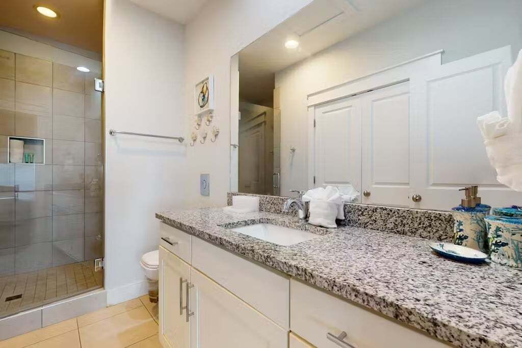 Photo of Bathroom in Dune Allen Beach