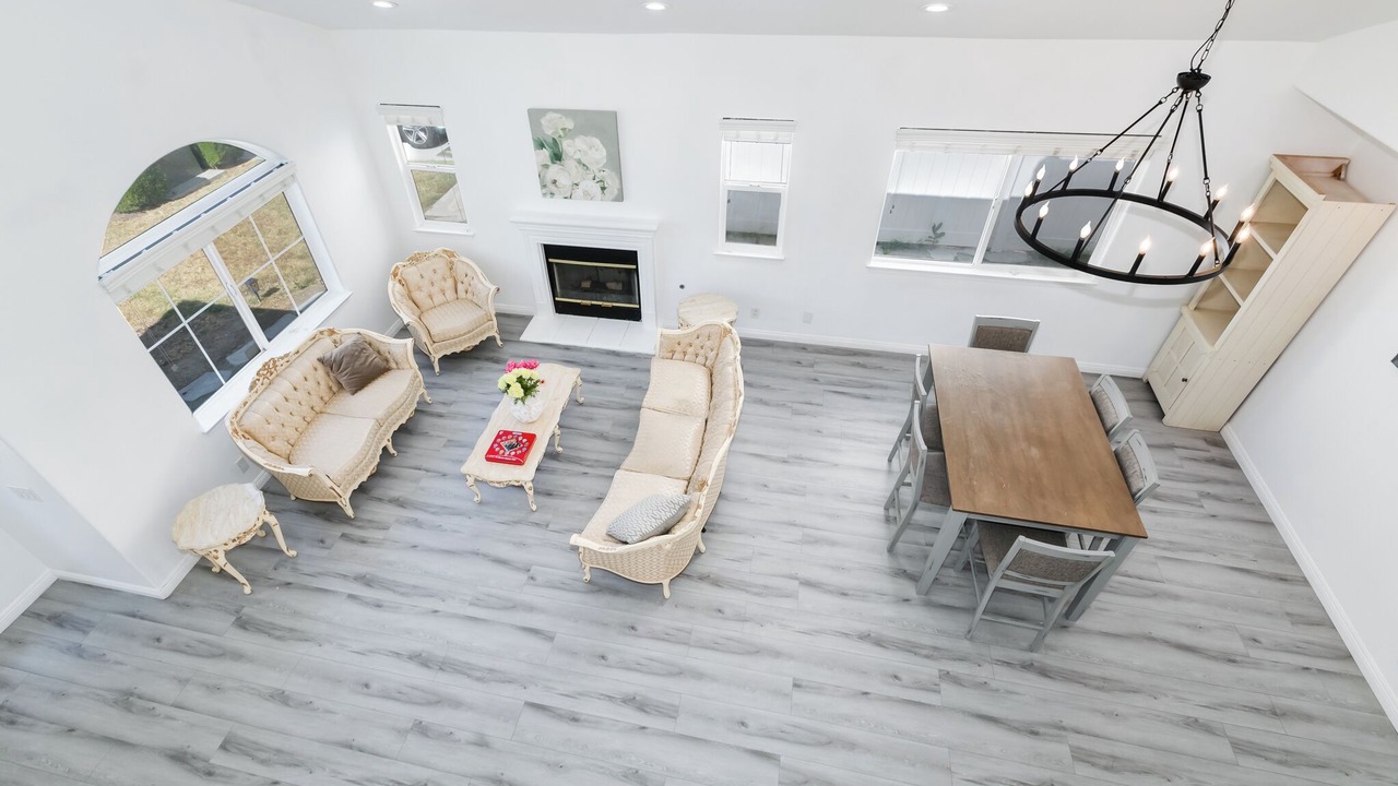Photo of Livingroom in Chino