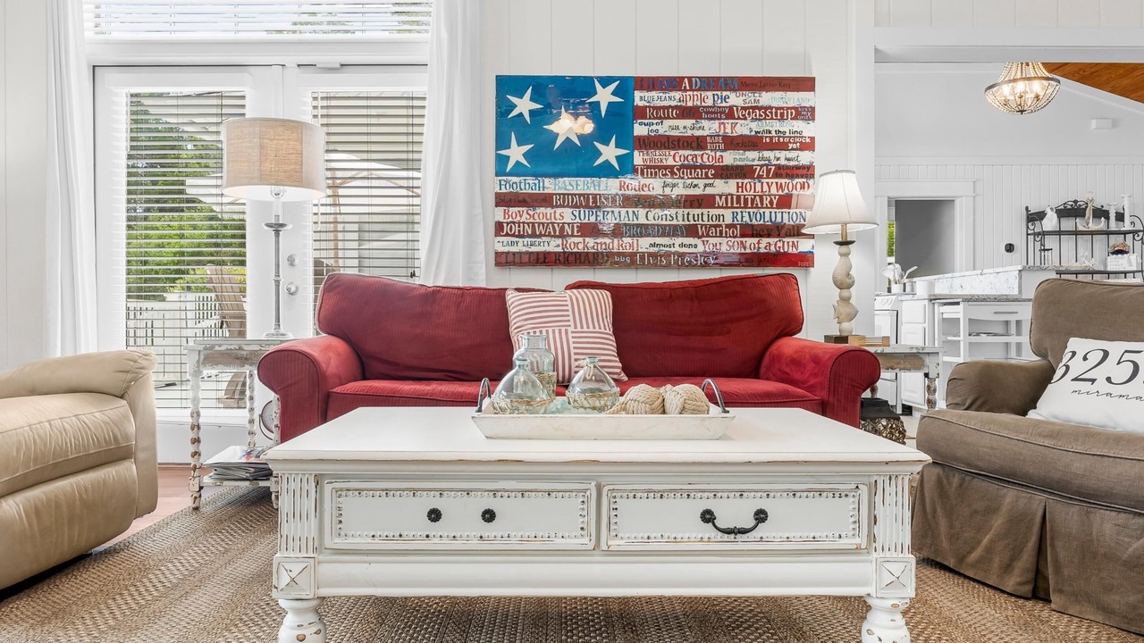 Photo of Livingroom in Gulf Pines