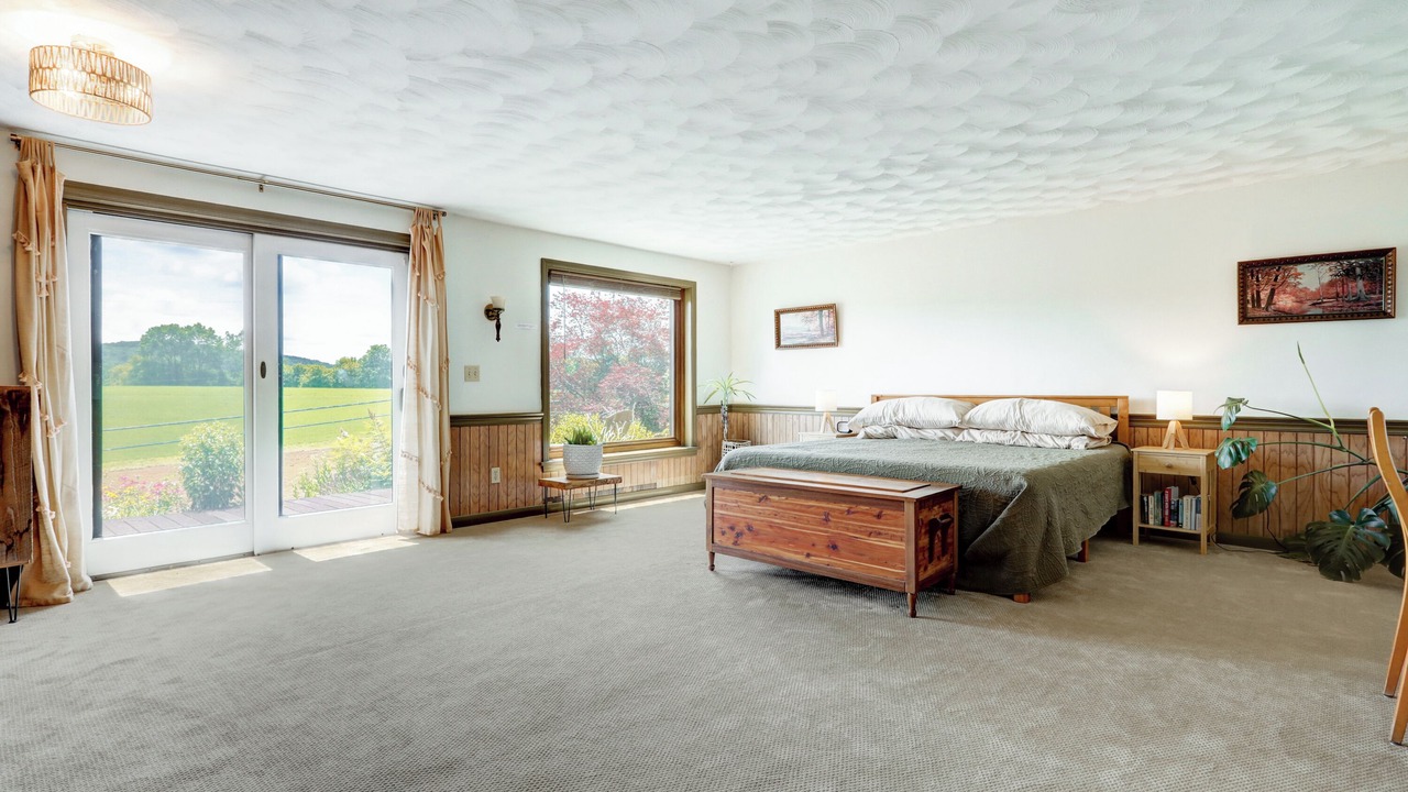 Photo of Bedroom in Willow Street