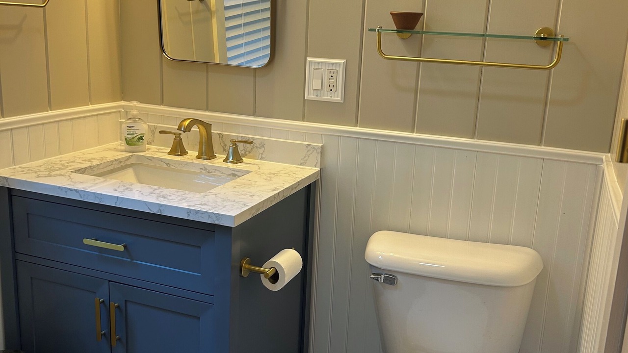 Photo of Bathroom in Brooklin