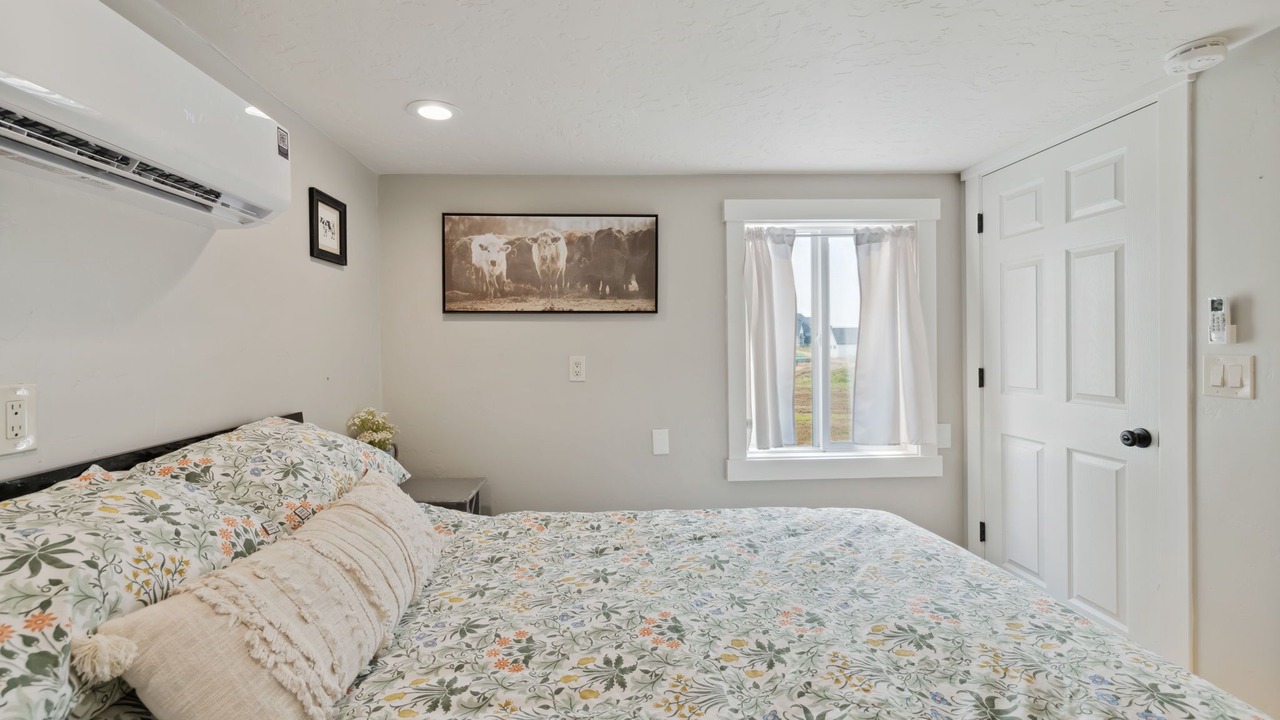 Photo of Bedroom in Canyon County