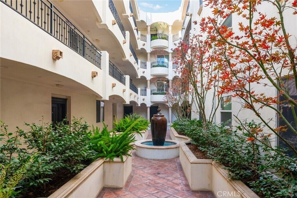Photo of Outdoor in Studio City
