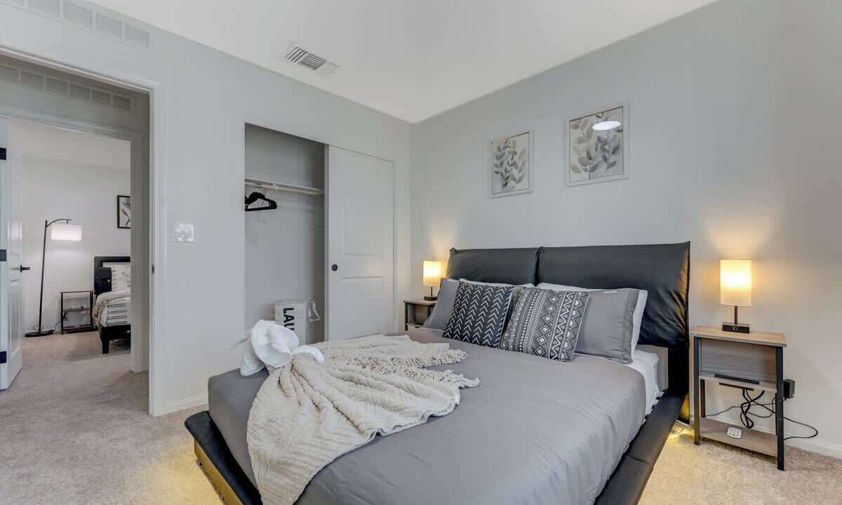 Photo of Bedroom in Spring Valley