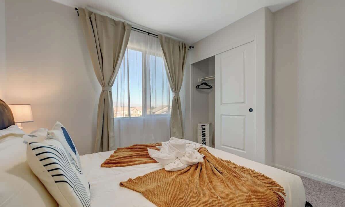 Photo of Bedroom in Spring Valley