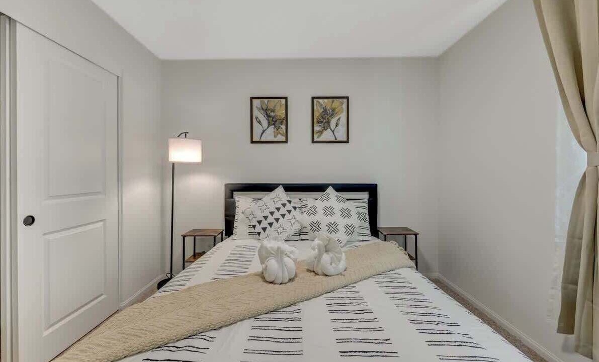 Photo of Bedroom in Spring Valley
