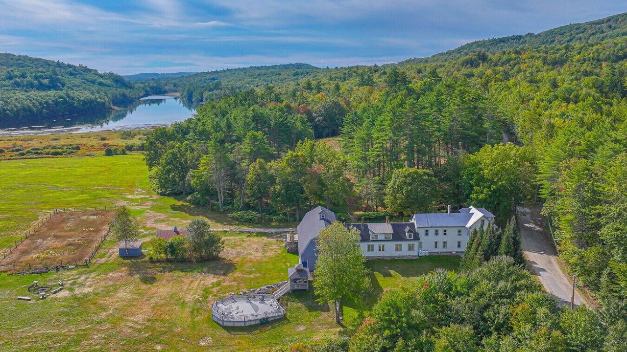 Photo of Outdoor in Buckfield