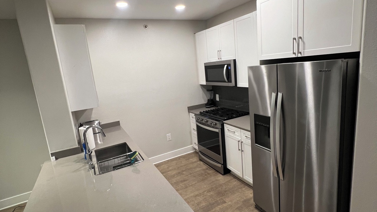 Photo of Kitchen in Greater Wilshire - Hancock Park